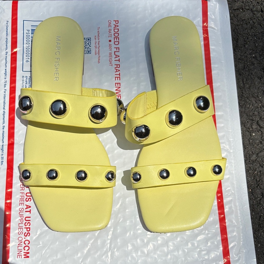 Marc Fisher Yellow silver Studded flat Sandals - Picture 1 of 5